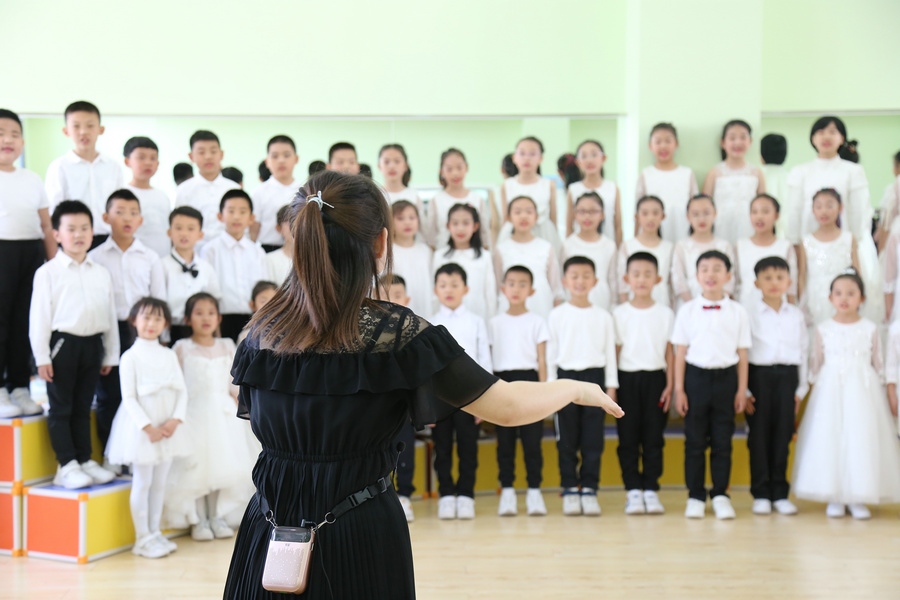 南門外小學(xué)萬(wàn)達(dá)校區(qū)合唱團(tuán).JPG