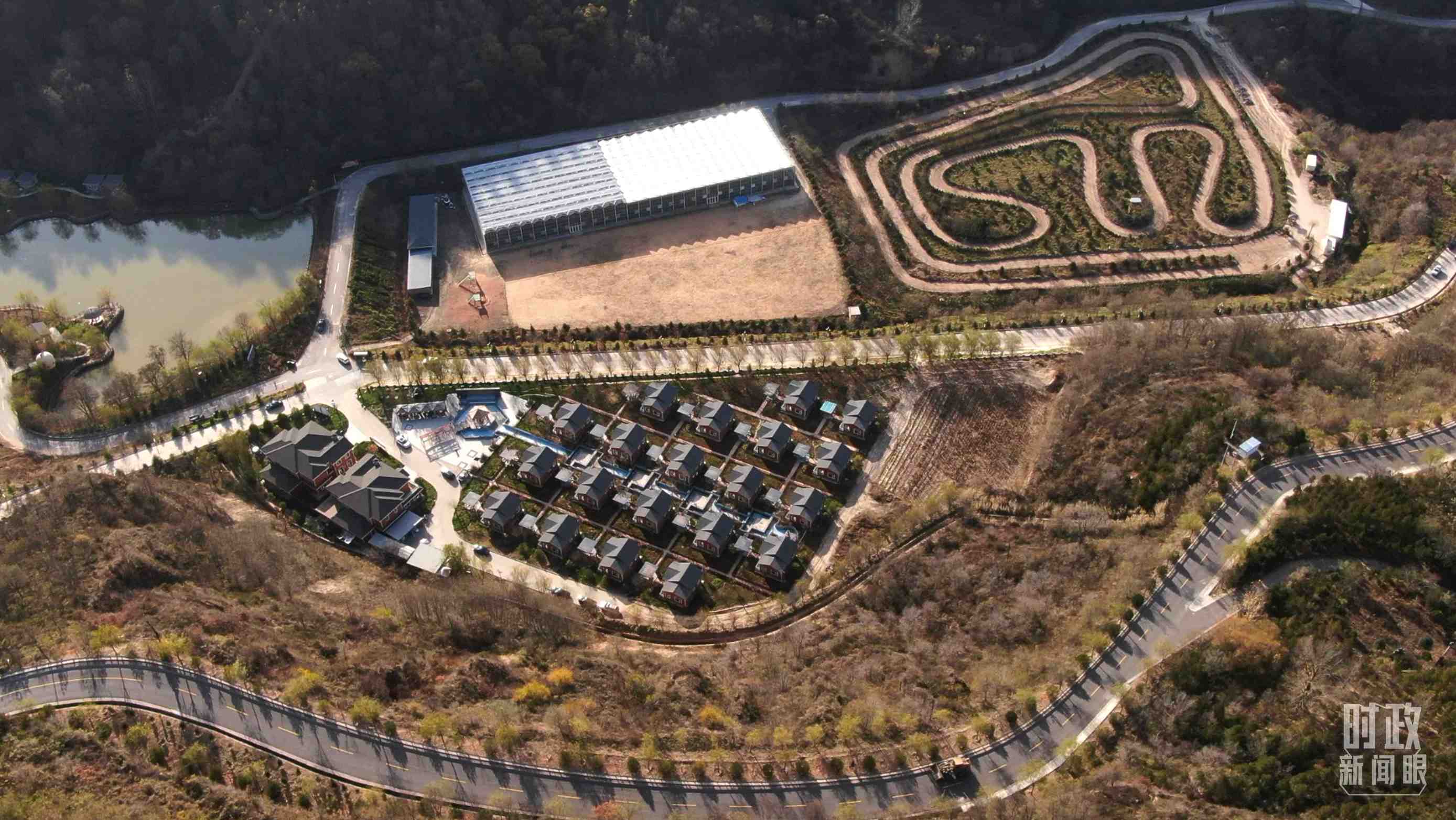 △延安市安塞區(qū)高橋鎮(zhèn)南溝村。2022年10月，總書記曾到這里考察調(diào)研。（總臺記者劉海濤、錢金庫拍攝）