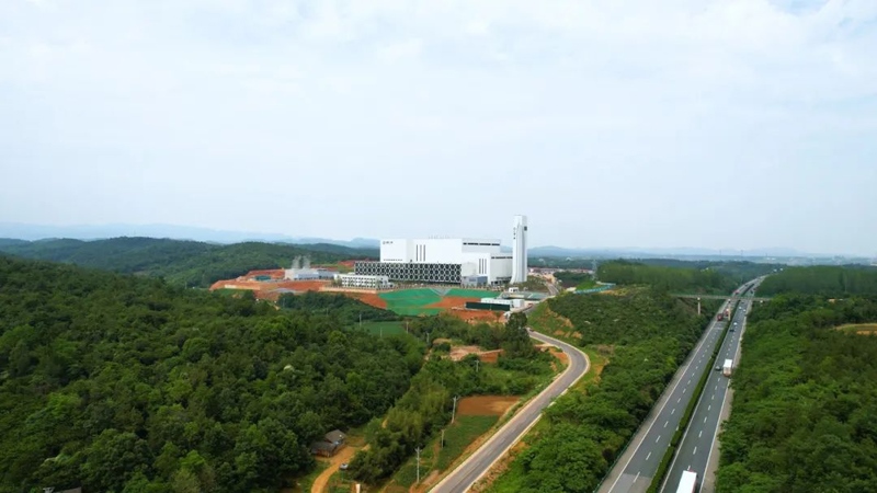 湖北省宜昌市生活垃圾發(fā)電特許經(jīng)營(yíng)項(xiàng)目。陳臣攝