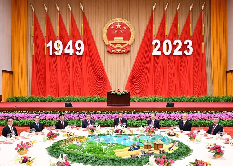 △2023年9月28日，慶祝中華人民共和國(guó)成立74周年招待會(huì)在北京人民大會(huì)堂舉行。
