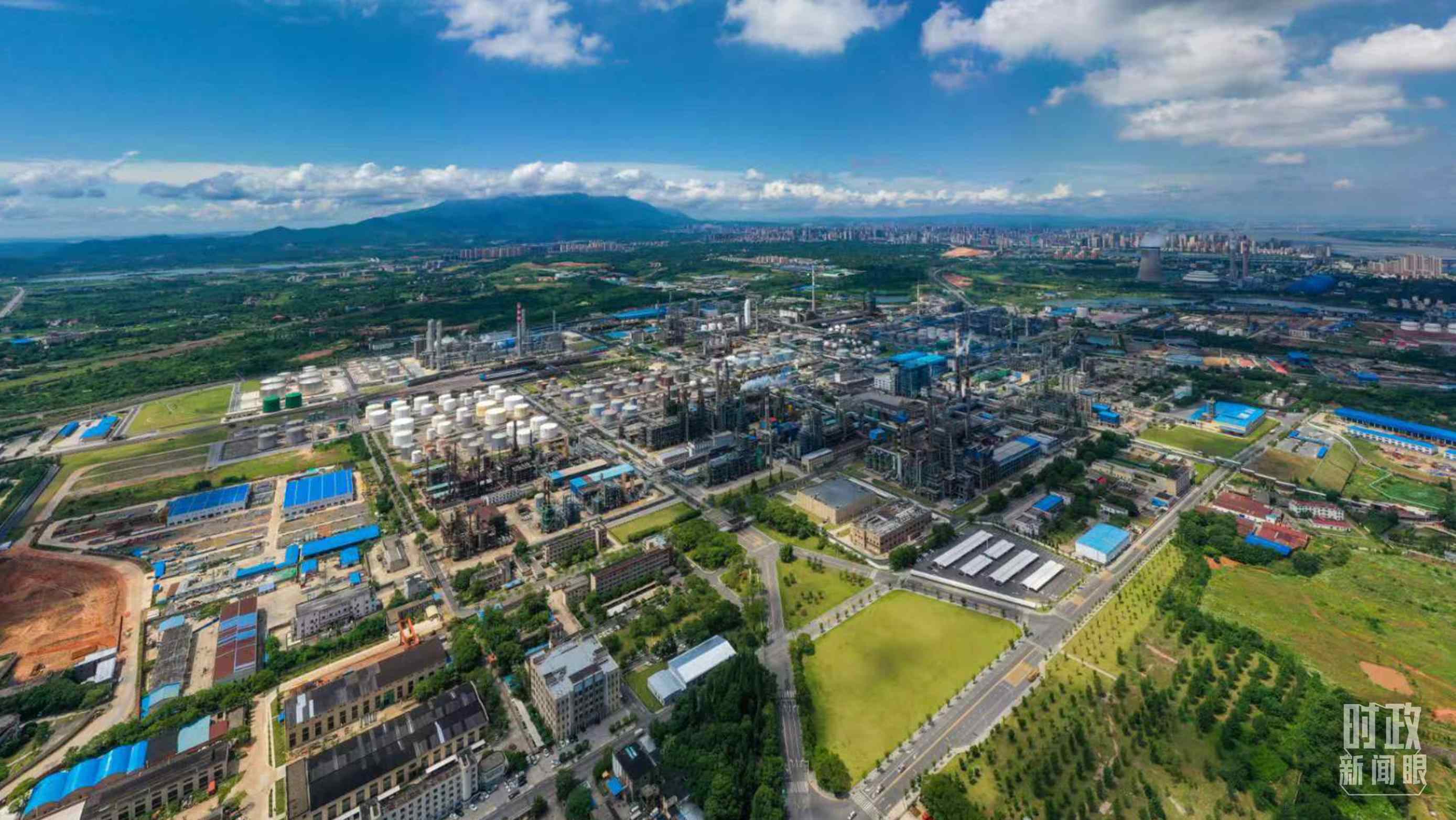 △中國石化九江分公司。（總臺記者劉陽拍攝）
