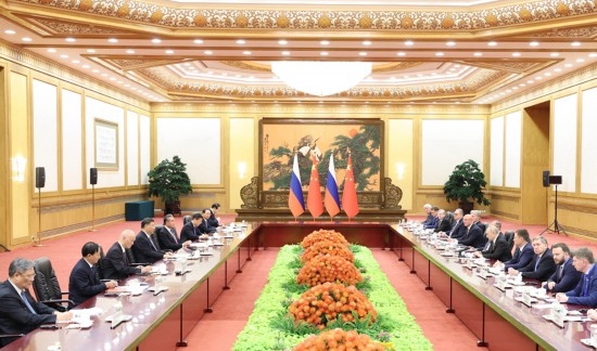 10月18日中午，國家主席習(xí)近平在北京人民大會(huì)堂同來華出席第三屆“一帶一路”國際合作高峰論壇的俄羅斯總統(tǒng)普京舉行會(huì)談。新華社記者 姚大偉 攝