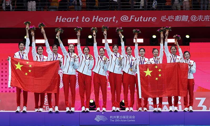 △2023年10月7日，杭州亞運會，中國女排再創(chuàng)佳績，以六戰(zhàn)全勝第九次摘得亞運金牌。