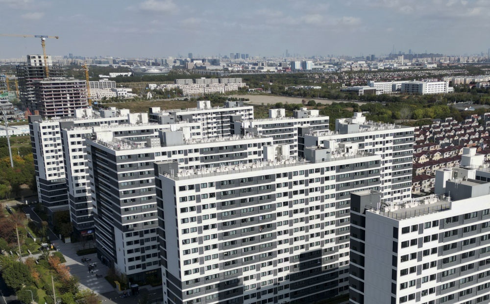 社區(qū)外景（無人機(jī)照片）。