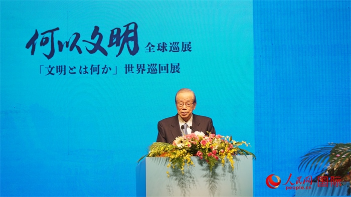 日本前首相福田康夫致辭。人民網(wǎng) 蔣曉辰攝