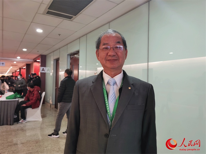 2.馬來西亞漢文化中心主席吳恒燦在北京出席世界中文大會。人民網(wǎng) 楊春燕攝