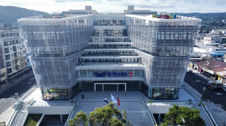 圖為中國援建薩爾瓦多國家圖書館實景。 圖片由中國援薩爾瓦多國家圖書館項目施工技術(shù)組提供