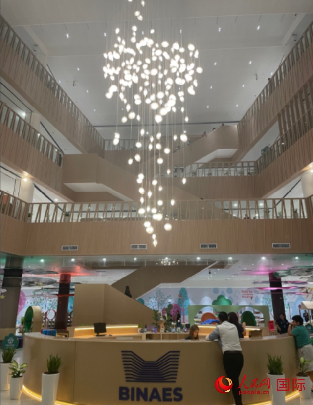 圖為中國援助薩爾瓦多國家圖書館內(nèi)景。 人民網(wǎng)記者 彭敏攝