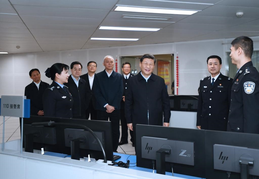 2019年2月1日上午，習(xí)近平總書記在北京市公安局看望慰問公安民警，并向全國廣大公安民警拜年。新華社記者 謝環(huán)馳 攝