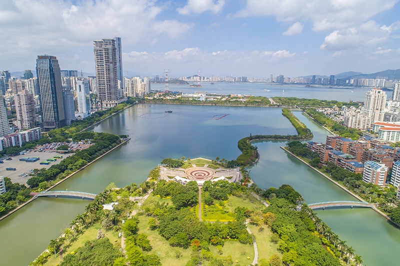 2021年5月15日，廈門(mén)，航拍筼筜湖，景色優(yōu)美。