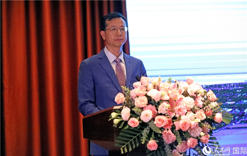 外交部外事管理司副司長姚紹俊在宣介會(huì)上致辭。人民網(wǎng)記者趙益普