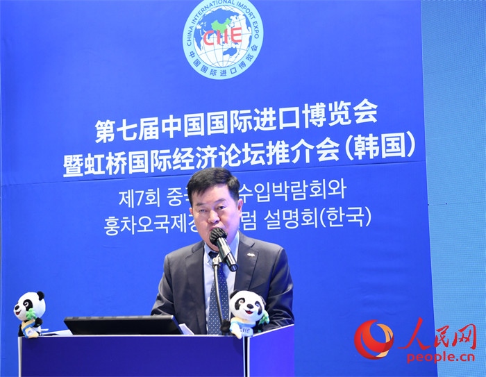 韓國貿(mào)易協(xié)會專務理事金高鉉發(fā)言。 人民網(wǎng) 程安康攝