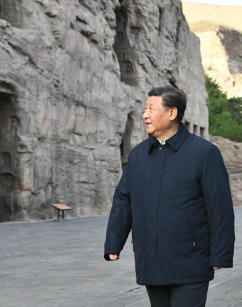 2020年5月11日，習(xí)近平總書記在山西云岡石窟實(shí)地了解歷史文化遺產(chǎn)保護(hù)情況。新華社記者 謝環(huán)馳 攝