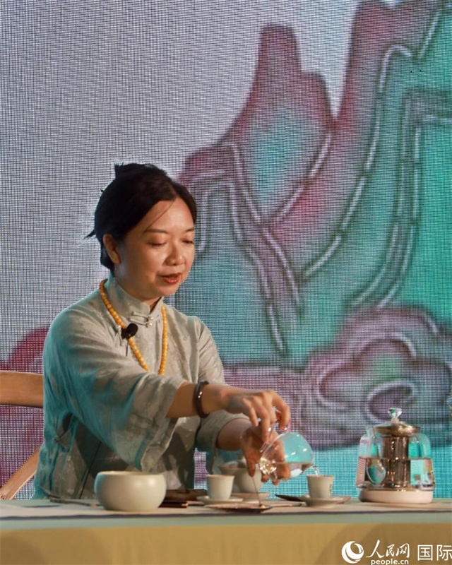 茶藝展示。人民網(wǎng)記者 管克江攝