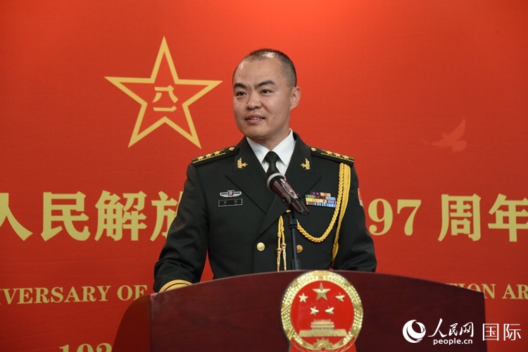 中國駐瑞典大使館副武官李珂致辭。人民網(wǎng)記者 殷淼攝