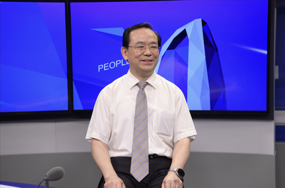 中國人民大學(xué)法學(xué)院教授、博士生導(dǎo)師楊建順。人民網(wǎng)記者 王曉嘯攝