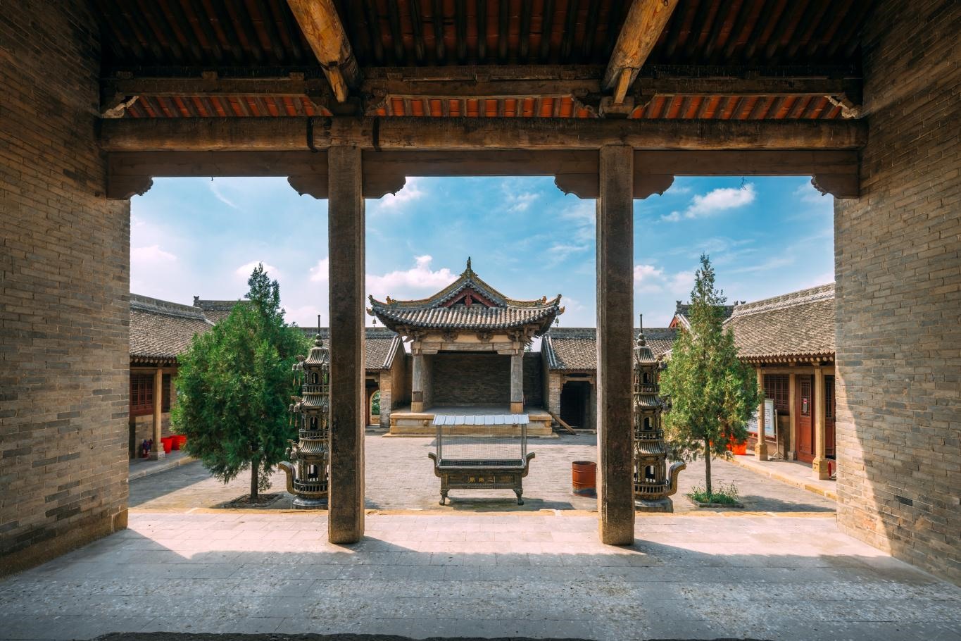 高平市王報(bào)村二郎廟金代戲臺。蘇唐詩攝