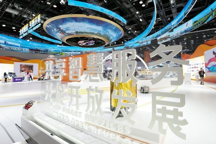 這是2024年9月11日拍攝的國家會議中心內景。新華社記者 鞠煥宗 攝