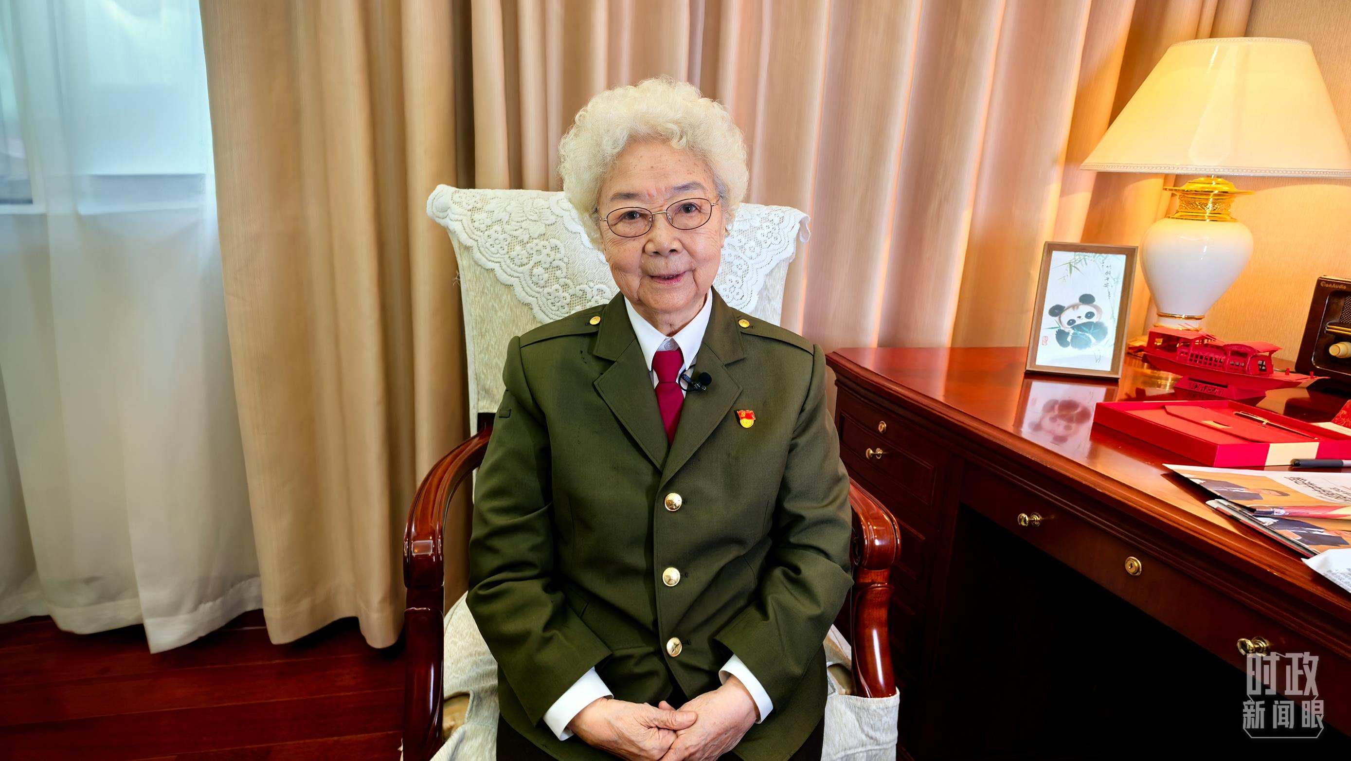 “人民藝術(shù)家”國家榮譽(yù)稱號(hào)獲得者田華。（總臺(tái)央視記者史偉拍攝）