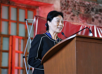 李雅芳作主旨發(fā)言。主辦方供圖