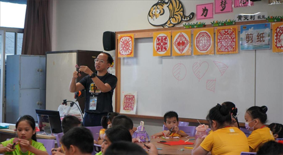 剪紙教學。主辦方供圖