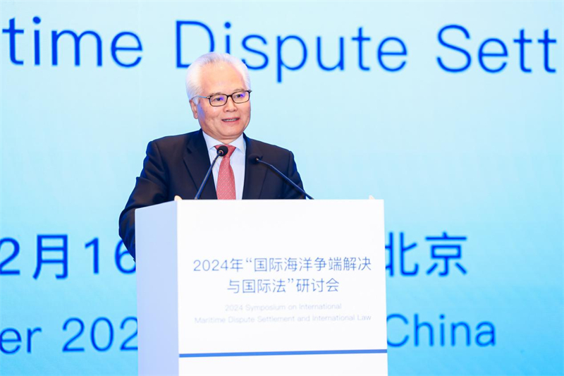 華陽海洋研究中心理事長、中國南海研究院學(xué)術(shù)委員會主席吳士存在開幕式致歡迎辭。華陽海洋研究中心供圖