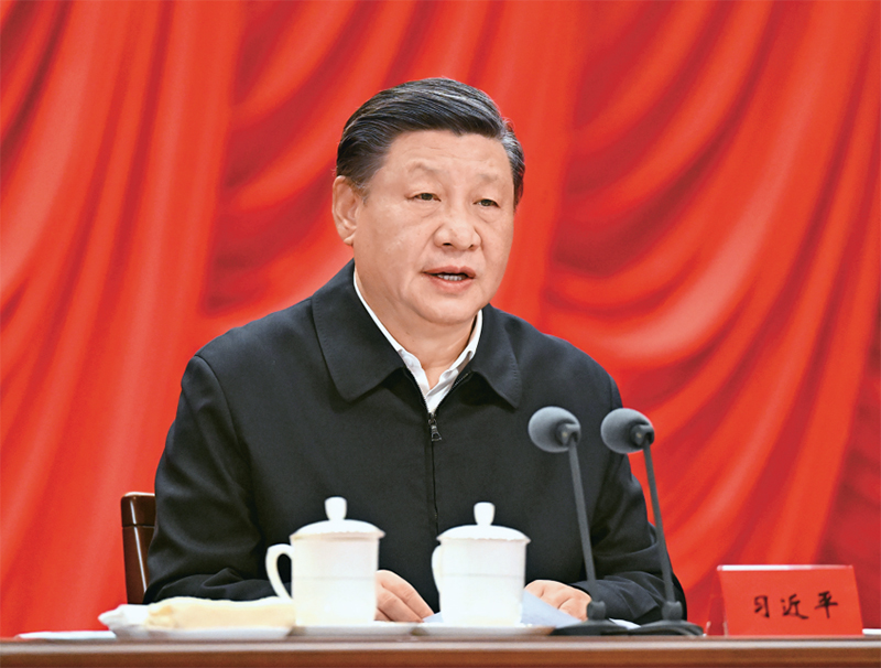 2023年2月7日，新進(jìn)中央委員會(huì)的委員、候補(bǔ)委員和省部級(jí)主要領(lǐng)導(dǎo)干部學(xué)習(xí)貫徹習(xí)近平新時(shí)代中國(guó)特色社會(huì)主義思想和黨的二十大精神研討班在中央黨校（國(guó)家行政學(xué)院）開班。中共中央總書記、國(guó)家主席、中央軍委主席習(xí)近平在開班式上發(fā)表重要講話。 新華社記者 李學(xué)仁/攝