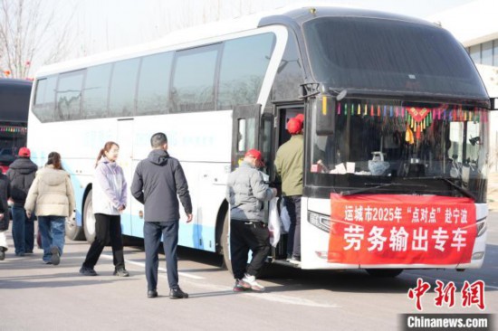 為提升服務(wù)精準(zhǔn)度，活動(dòng)期間特別開展定點(diǎn)勞務(wù)輸出服務(wù)。 解凱光 攝