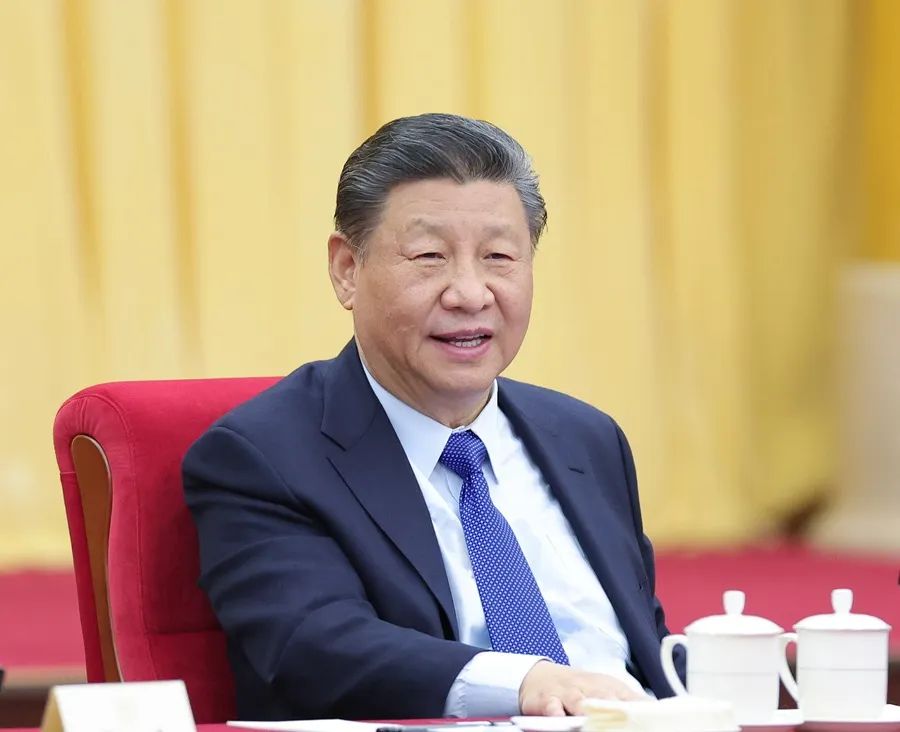 2024年3月6日，習(xí)近平看望參加全國政協(xié)十四屆二次會議的民革、科技界、環(huán)境資源界委員，并參加聯(lián)組會，聽取意見和建議。新華社發(fā)（盛佳鵬攝）