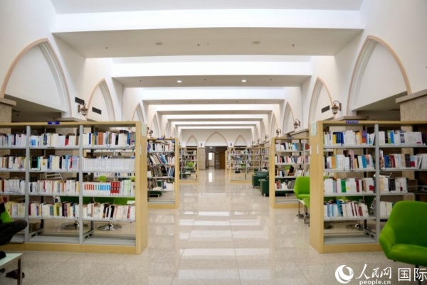 圖為吉布提國家圖書館一角。人民網(wǎng) 塔里克·易卜拉欣攝