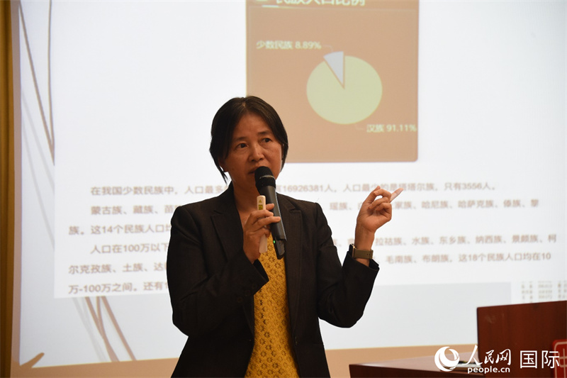 斯德哥爾摩大學(xué)訪(fǎng)問(wèn)學(xué)者徐英春博士的專(zhuān)題講座。人民網(wǎng)記者 殷淼攝