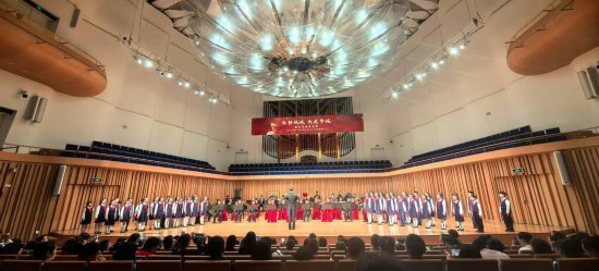 重慶大學(xué)城樹人小學(xué)校管樂(lè)團(tuán)參加比賽。
