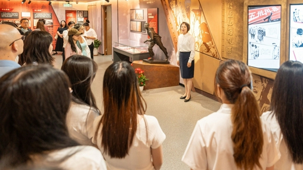 思政課現(xiàn)場。東華大學(xué)供圖