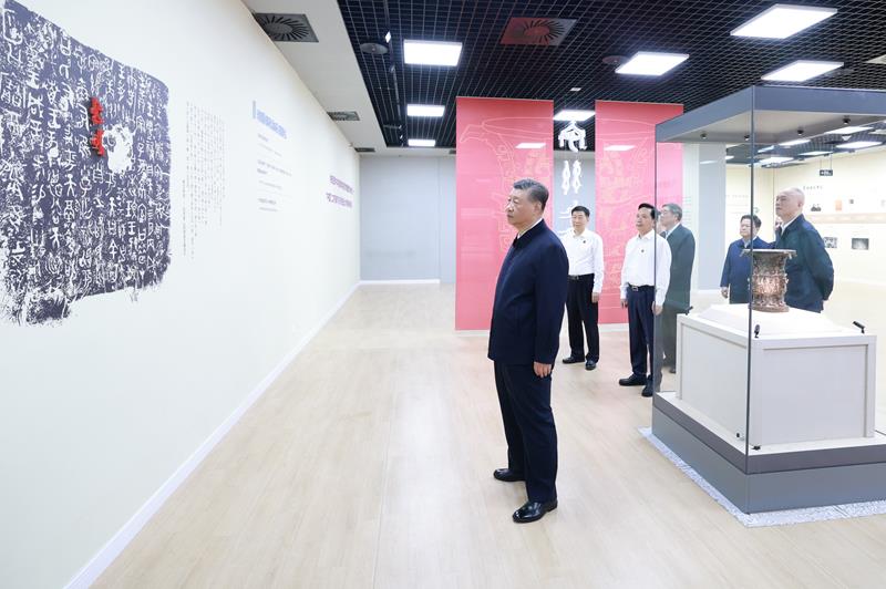 △2024年9月10日，習(xí)近平總書記來到陜西寶雞市參觀寶雞青銅器博物院。
